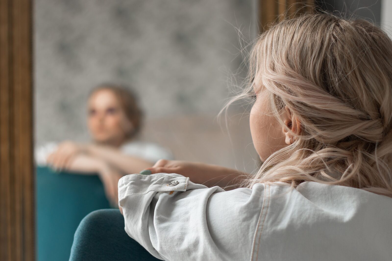 Therapy for Low Self-Esteem: How to Find the Right Support and Begin to Heal
